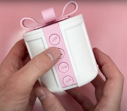 boîte cadeau humoristique Saint-Valentin avec un nœud créatif en rose.