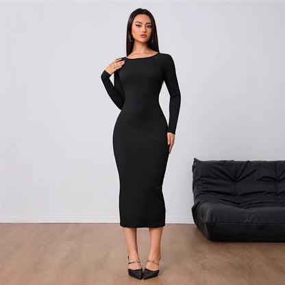 Robe féminine simple mode automne hiver sexy dos nu moulante mi-longue
