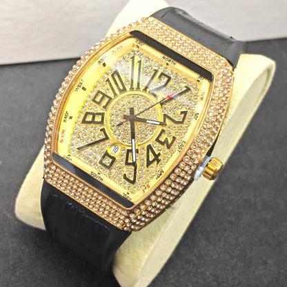 montre minimaliste en cuir avec accents en diamant sur bracelet noir avec cadran doré et cristaux étincelants.